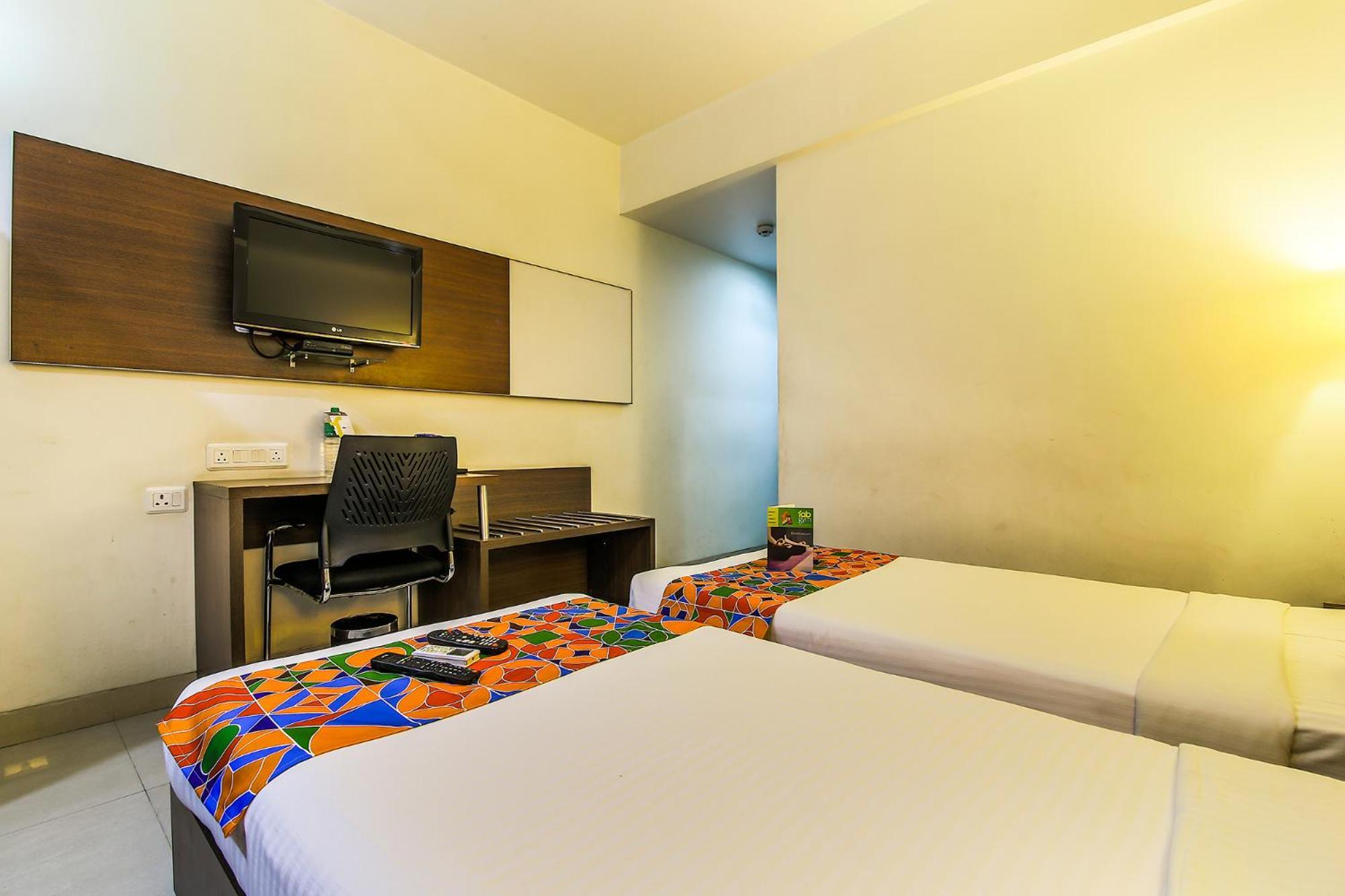 Fabhotel The Pinnacle Kutchery Chowk 兰契 外观 照片